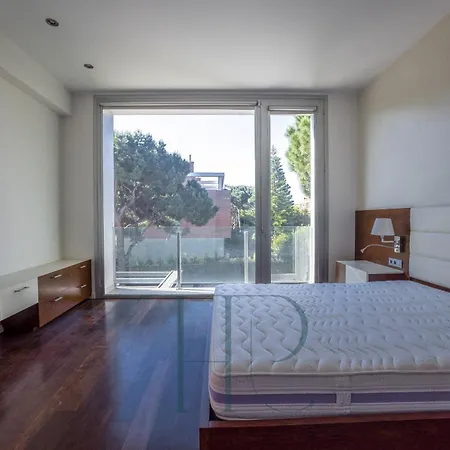 Gavamar Villa *